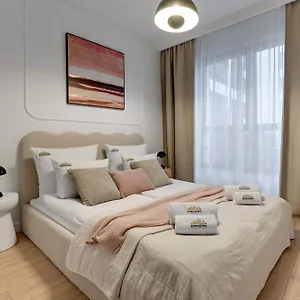  Apartment Doki Living - Foodhall & Parking By Downtown